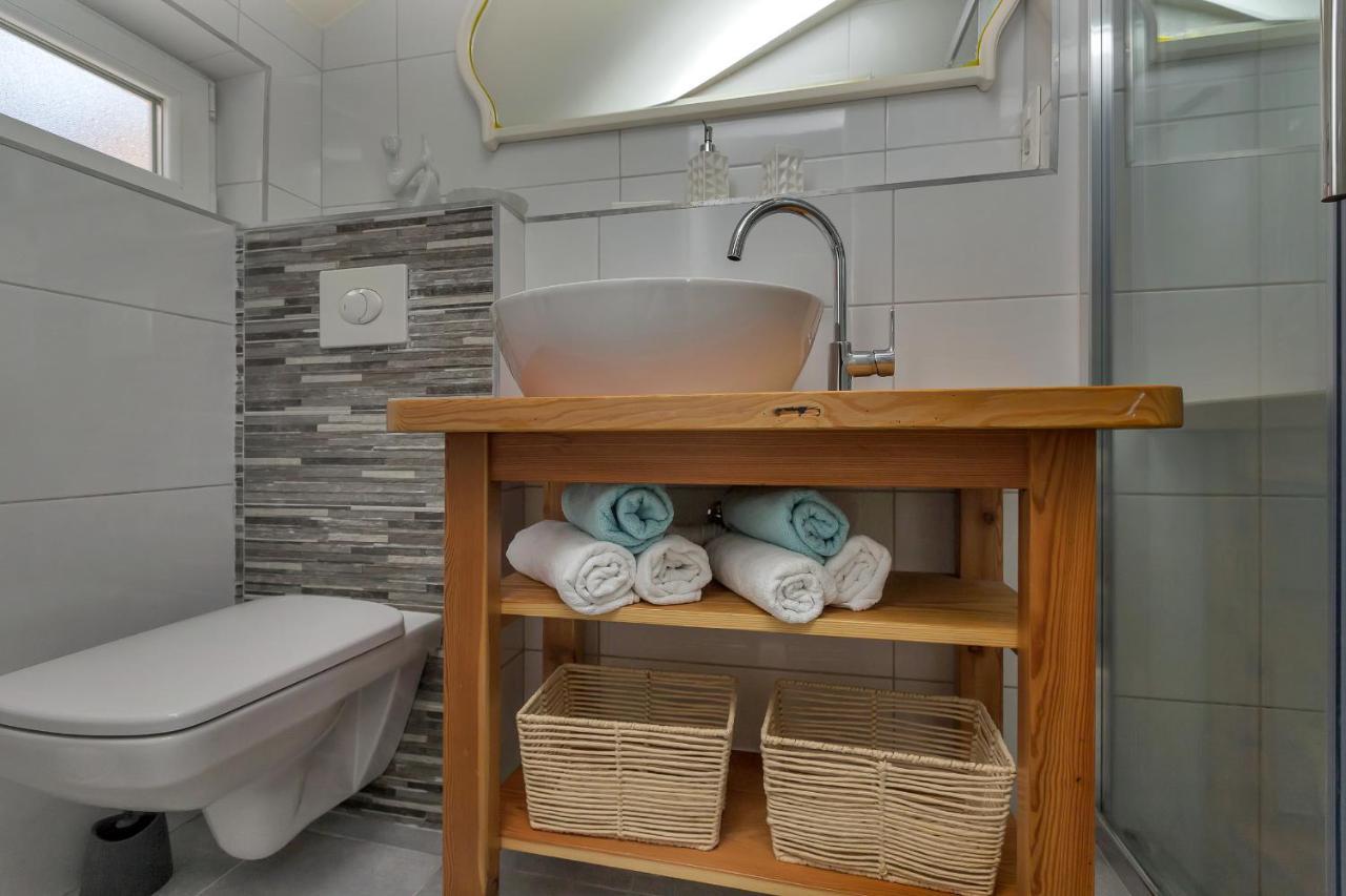 Apartman Montana, Town Centre Makarska Exterior foto