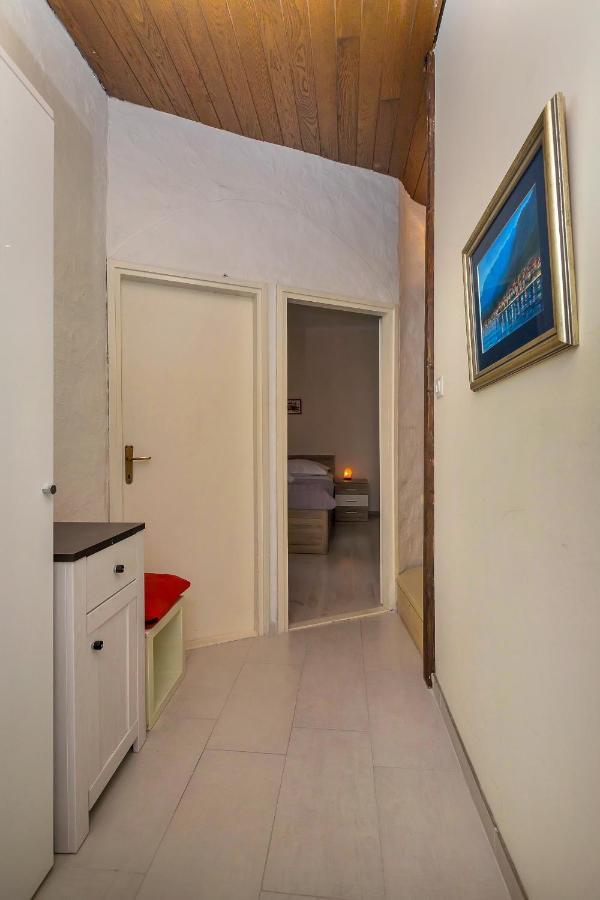 Apartman Montana, Town Centre Makarska Exterior foto